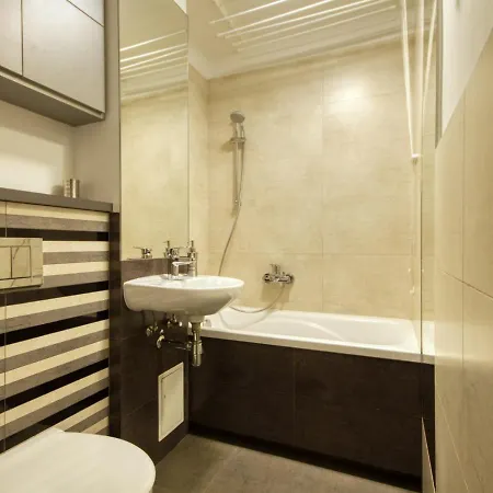 Aleja 3 Maja 7b By Homeprime شقة